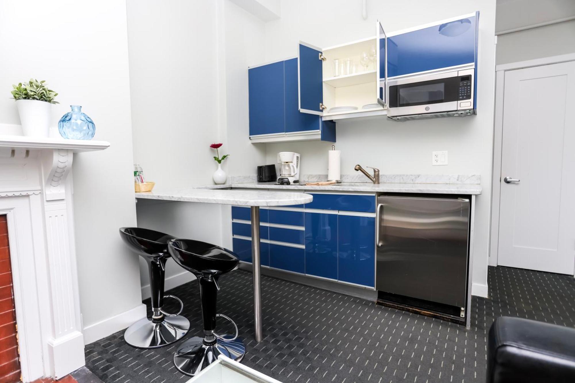 Stylish Newbury Street Studio, #2 Бостон Екстер'єр фото